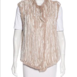 Joie fur vest EUC